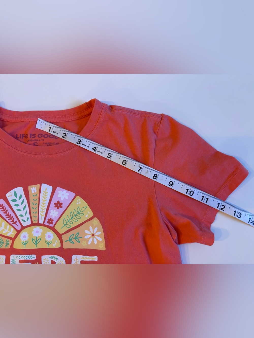 Life Is Good Crusher-Lite Women's Tee Here comes the Sun, SM, Coral/orange - Picture 9 of 16